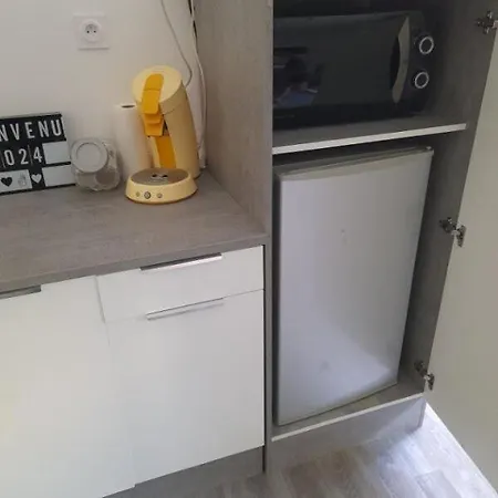 Holiday home Family House Beauvais