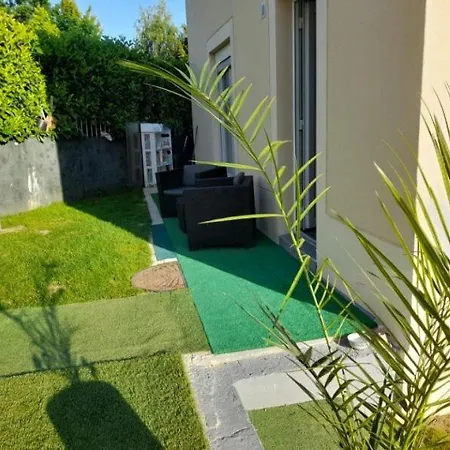 Family House * Μποβέ