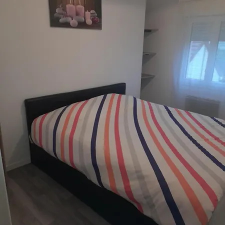 Family House Holiday home Beauvais