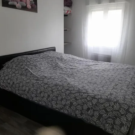 Family House Μποβέ